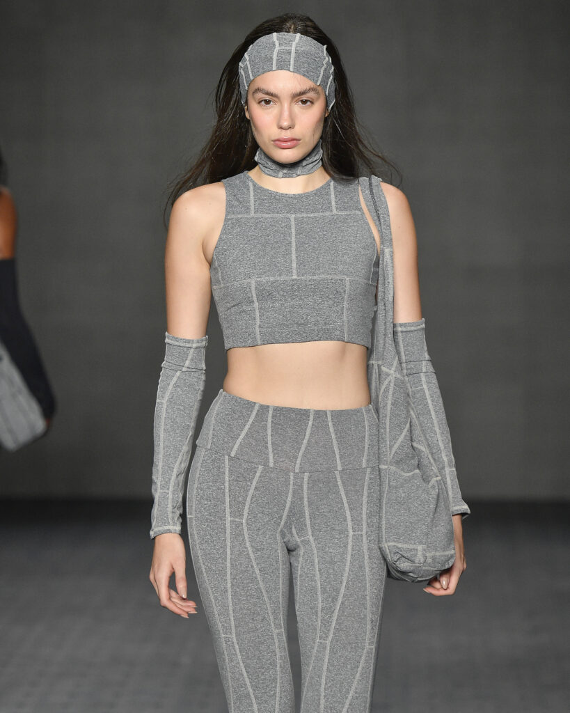 Imagem extra 2 de Upcycling Industrial Brasileiro: a nossa moda fitness circular